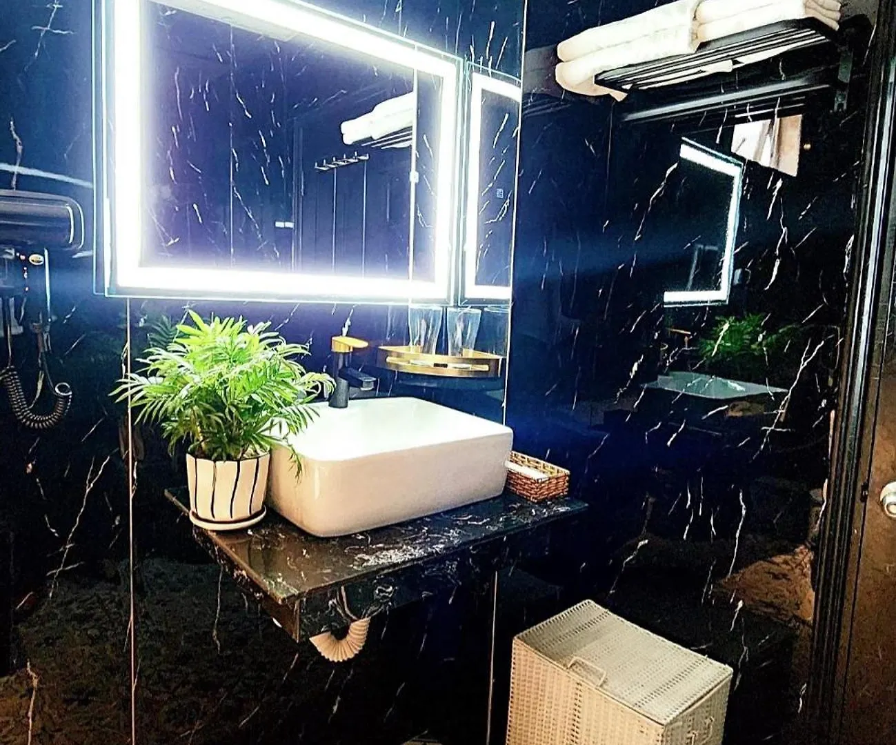 Rosa Hotel & Spa Хошимин 3*,