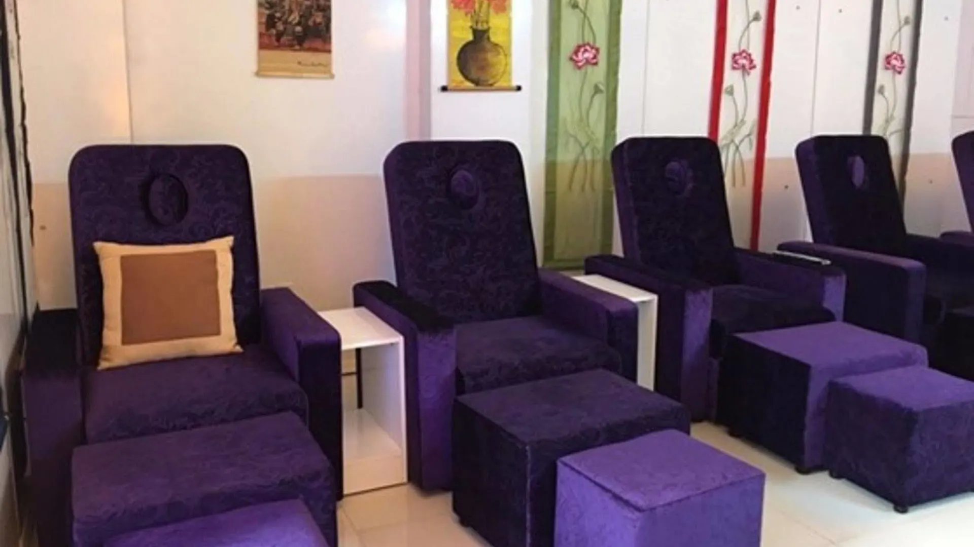 Rosa Hotel & Spa Хошимин